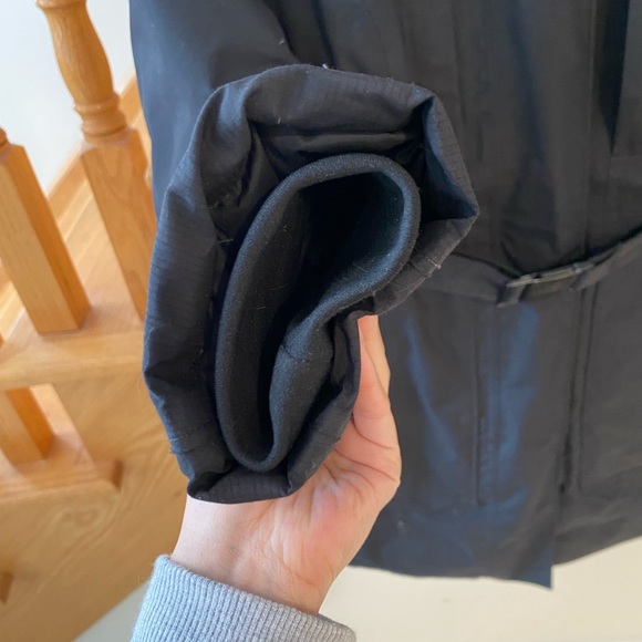 The north face down parka black - Picture 3 of 8